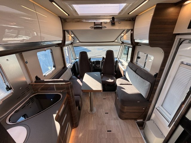 Laika Ecovip H 4112 DS PRET A PARTIR - ETAT NEUF - Photo 9