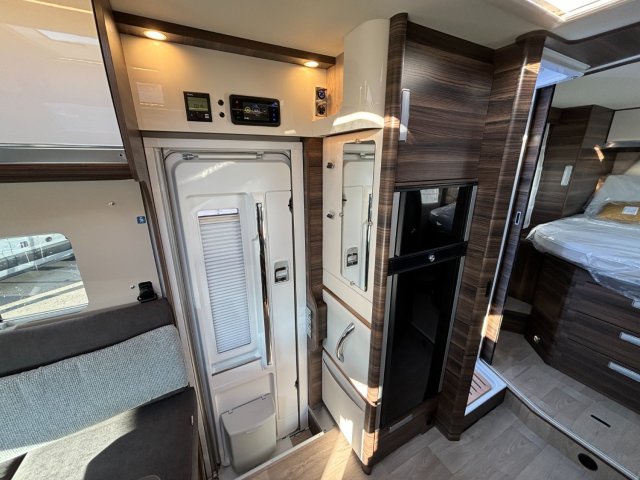 Laika Ecovip H 4112 DS PRET A PARTIR - ETAT NEUF - Photo 11