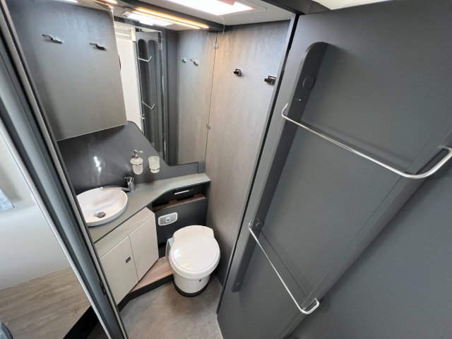 Laika Kosmo L 412 DS PRIX EXCEPTIONNEL - Photo 22