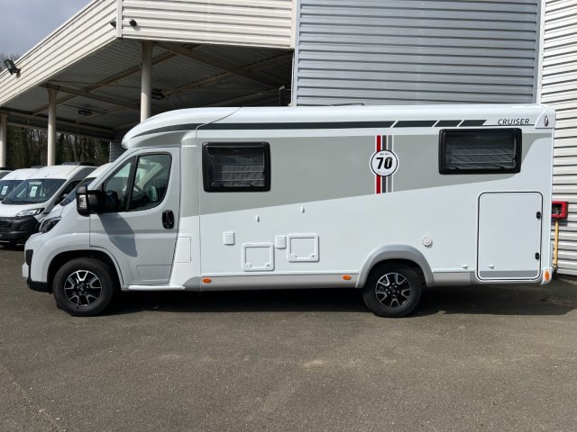 LMC Cruiser V 643 G Edition 70 ans - Photo 4