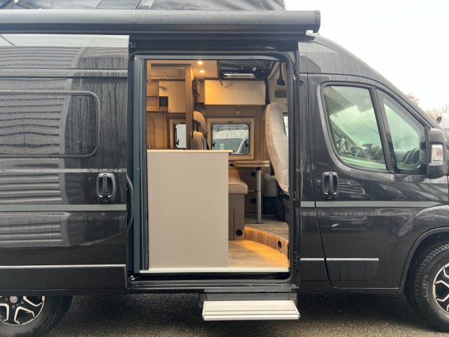 LMC Innovan 540 Panneau solaire, store, caméra de recul - Photo 21