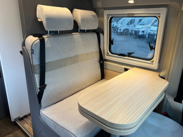 LMC Innovan 540 Panneau solaire, store, caméra de recul - Photo 30