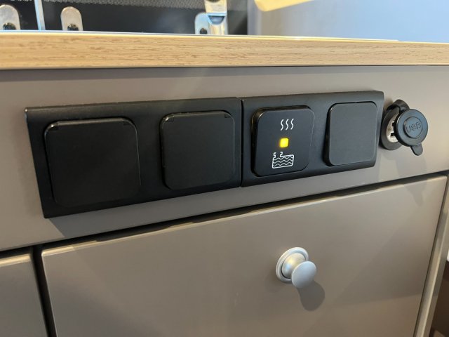 LMC Innovan 540 Panneau solaire, store, caméra de recul - Photo 35