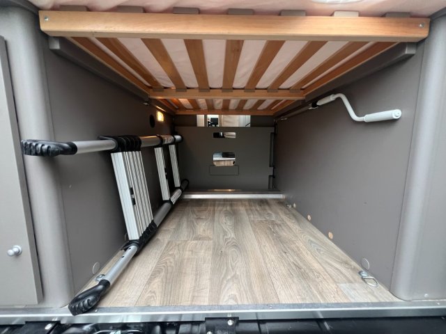 LMC Innovan 540 Panneau solaire, store, caméra de recul - Photo 13