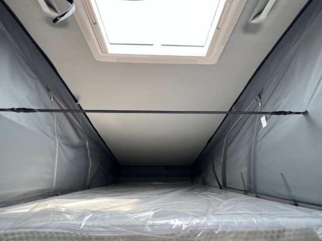 LMC Innovan 600 - Photo 35