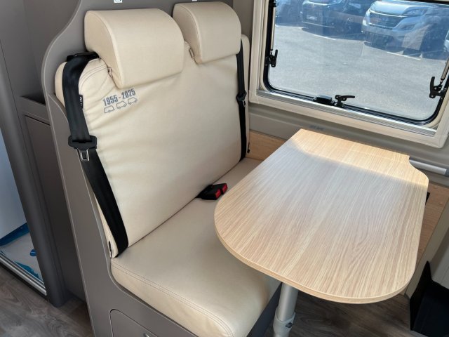 LMC Innovan 603 Serie 70 ans Boite automatique - Photo 21
