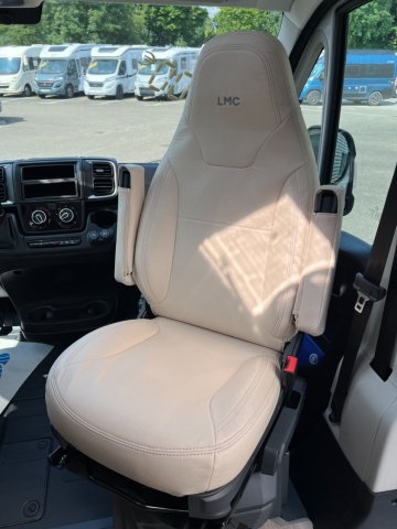 LMC Innovan 603 Serie 70 ans Boite automatique - Photo 19