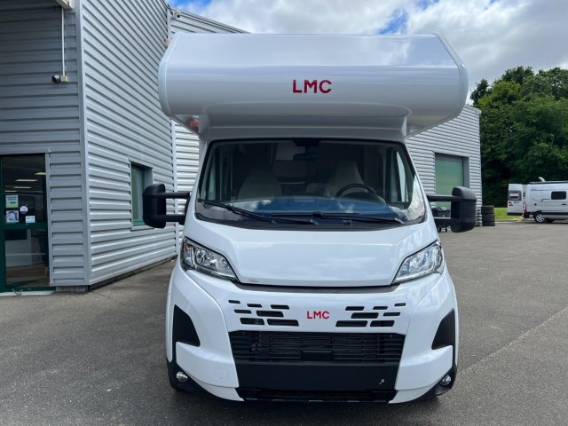 LMC Tourer A 690 - Photo 4