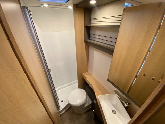 LMC Tourer Lift H 630 - Photo 18