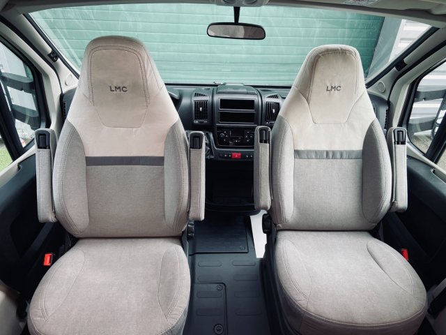 LMC Tourer Lift H 720 - Photo 10