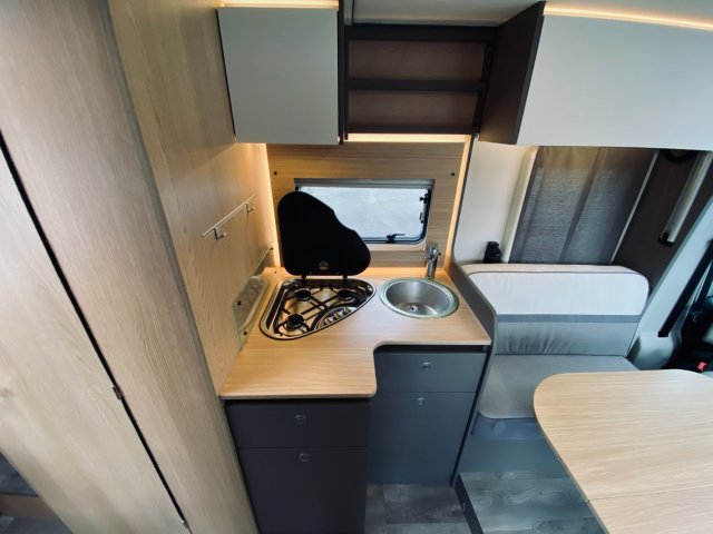 LMC Tourer Lift H 720 - Photo 12