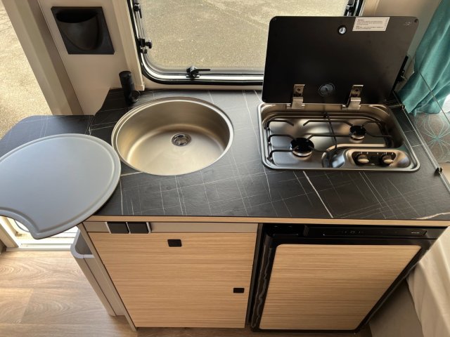Eriba Touring 530 Harbour Blue Edition Toutes saisons chauffe eau - douche -/// - Photo 31
