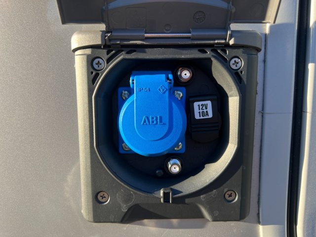 Eriba Touring 542 Toutes saisons autonomie eau - chauffage- chauffe eau 220V - Photo 13