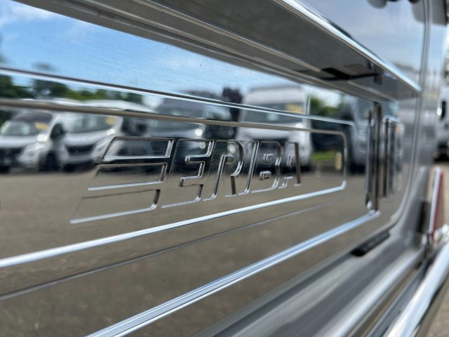 Eriba Touring 630 Urban Toutes saisons chauffage - eau chaude gaz / électricité - Photo 12
