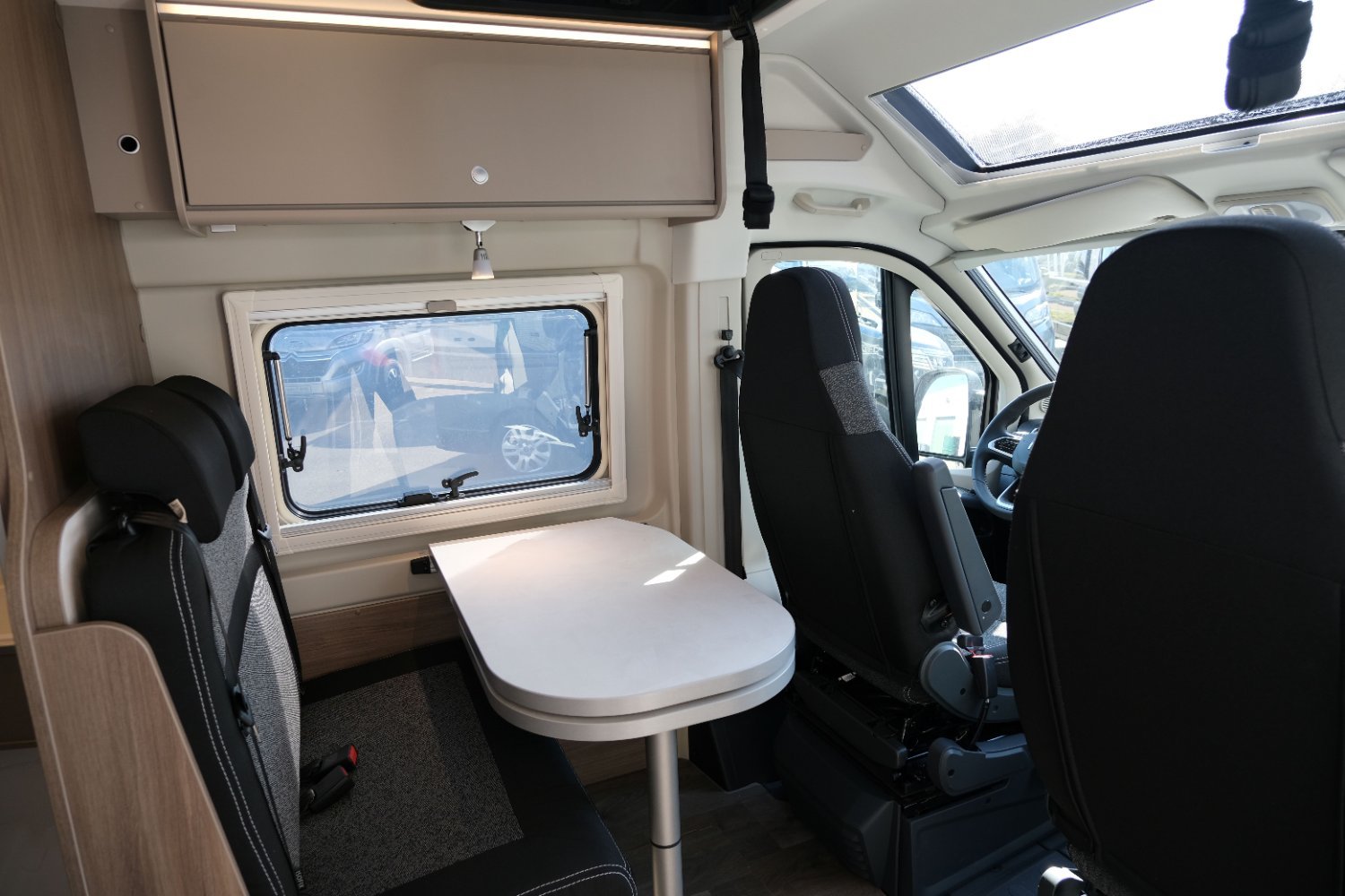 Carado CV 600 Pro + CHEZ VOUS EN 8 JOURS 