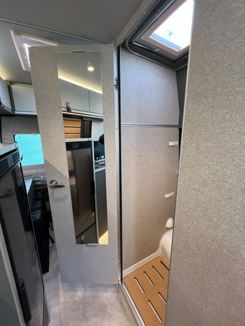 Hymer Camper Vans / Hymercar Grand Canyon S Crossover 3T5