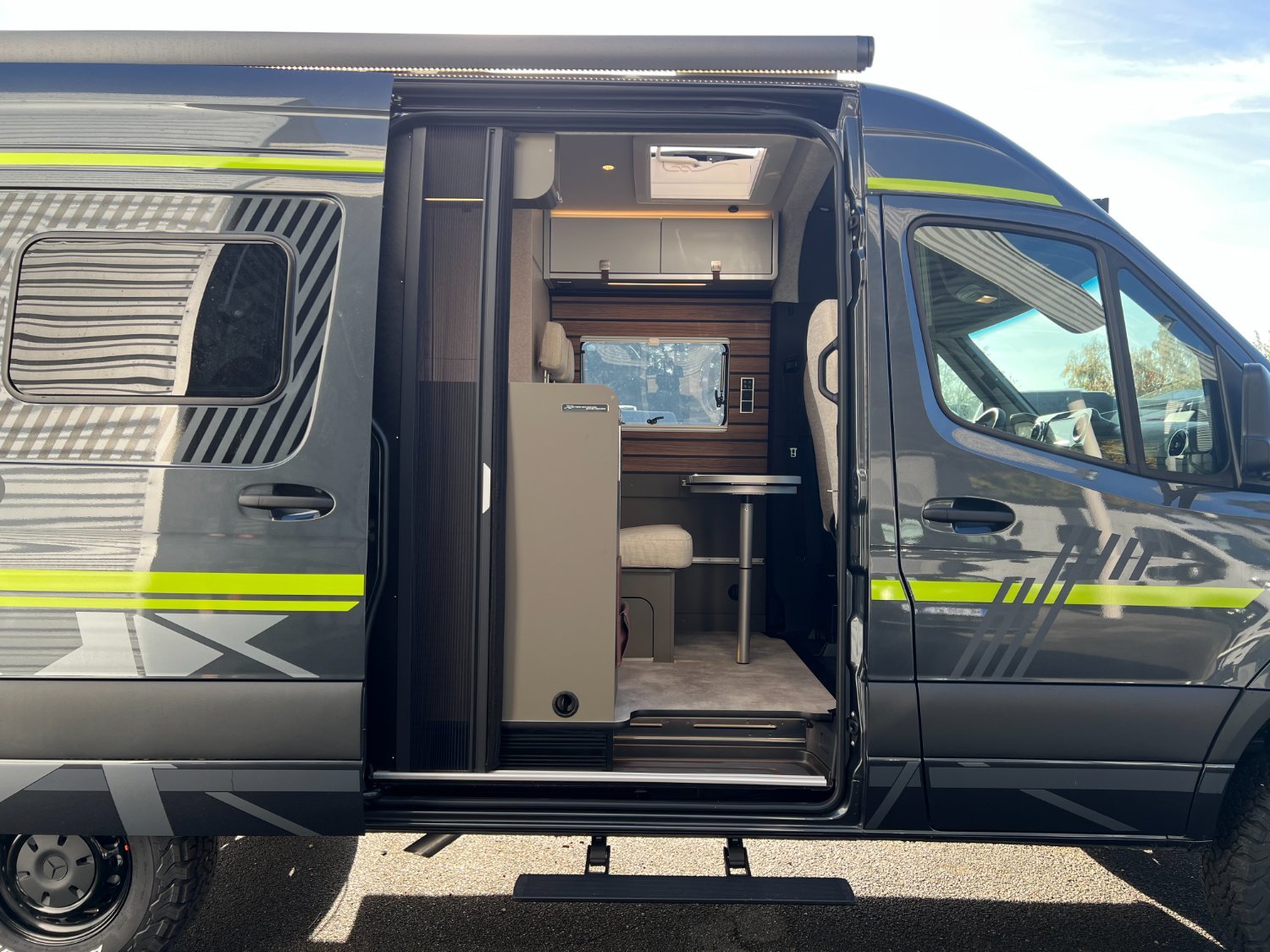 Hymer Camper Vans / Hymercar Grand Canyon S Crossover 3T5