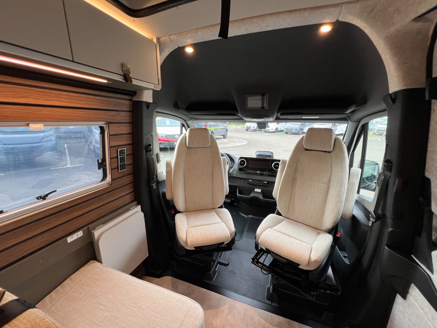 Hymer Camper Vans / Hymercar Grand Canyon S