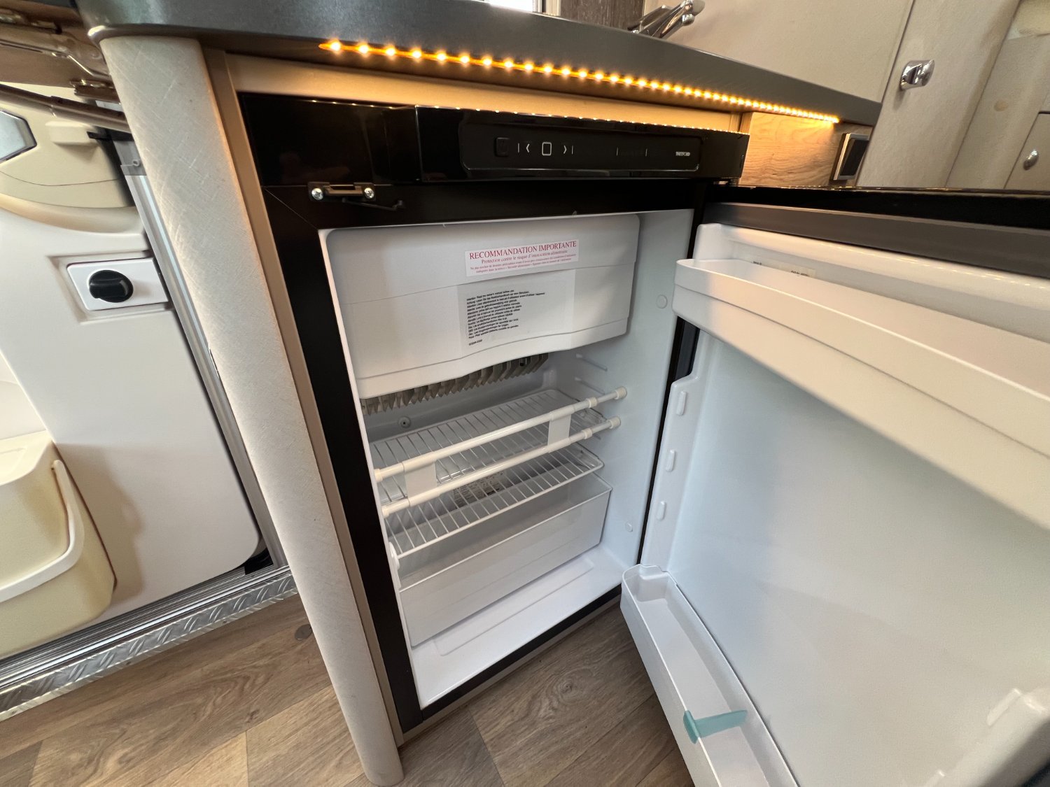 Hymer Exsis-T 474 ETAT NEUF 
