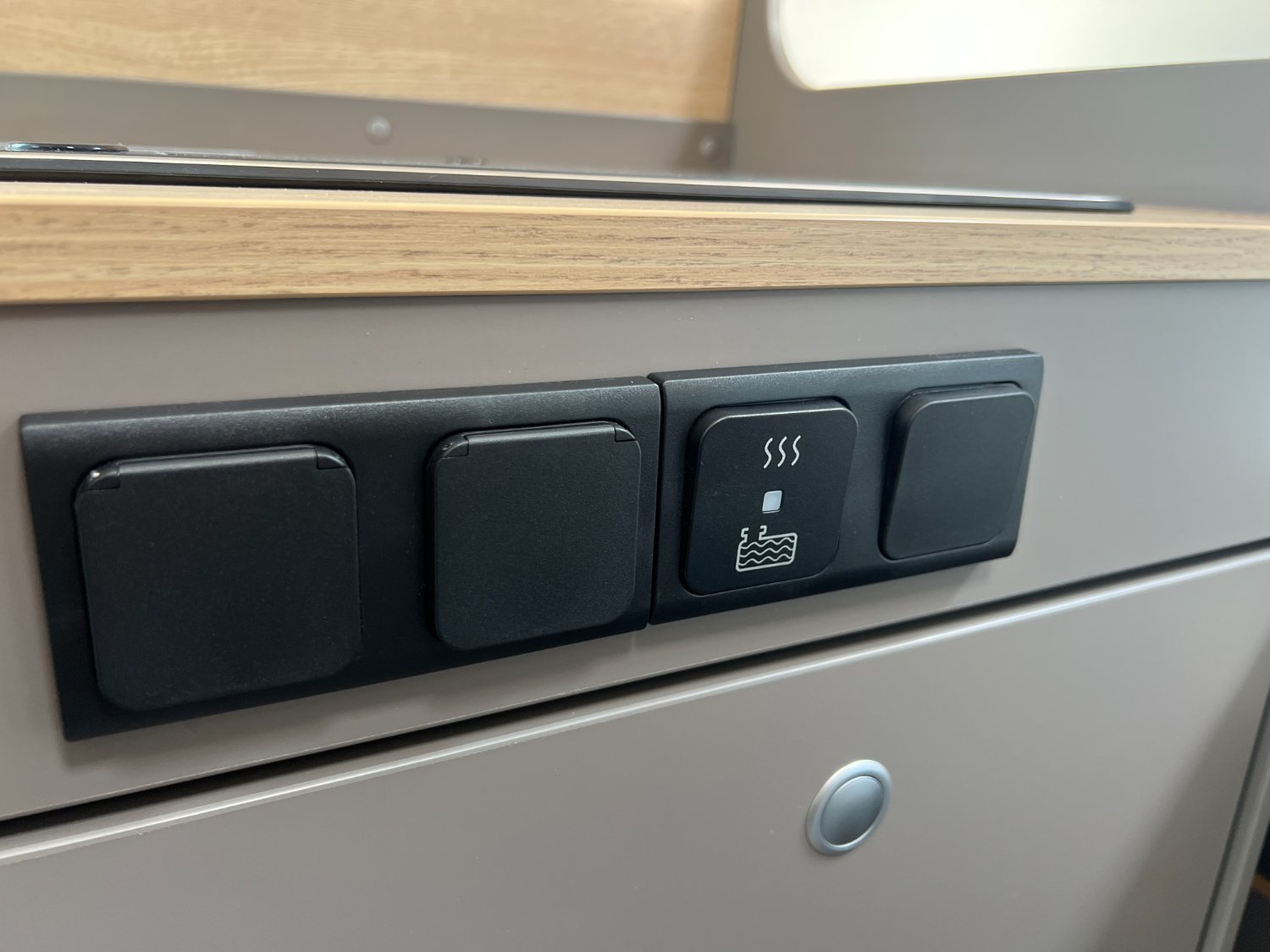 LMC Innovan 603 Serie 70 ans BVM 