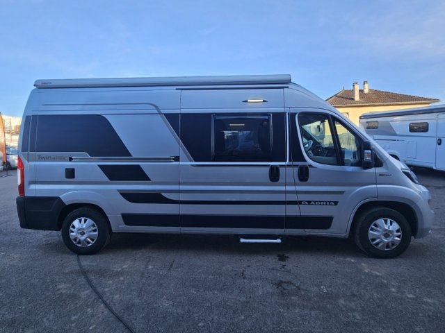 Adria Twin Supreme 600 SPB - Photo 4