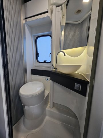 Adria Twin Supreme 600 SPB - Photo 15