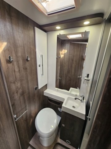 Benimar Tessoro 483 - Photo 13