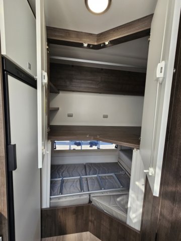 Benimar Tessoro 483 - Photo 15