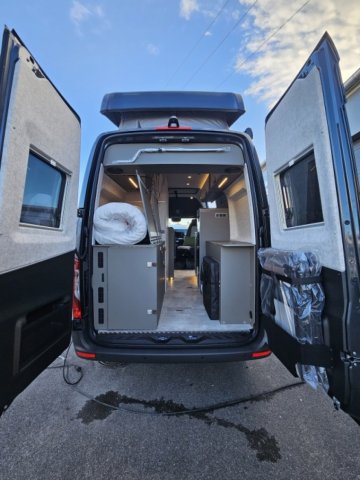 Hymer Camper Vans / Hymercar Grand Canyon S Crossover - Photo 18