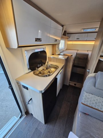 Laika Kosmo Van V9 - Photo 8