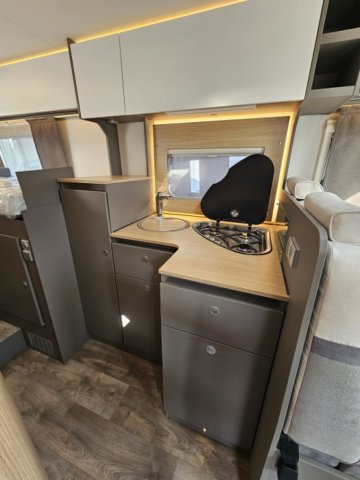 LMC Tourer T 660 G - Photo 6