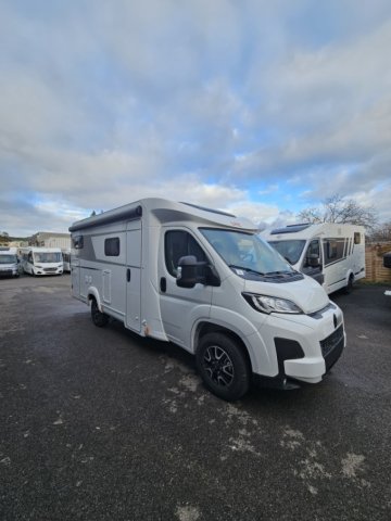 LMC Tracer V670 Neuf