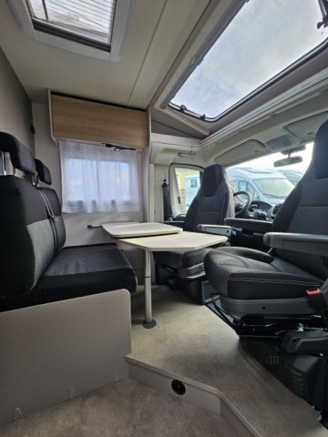 LMC Tracer V670 - Photo 9