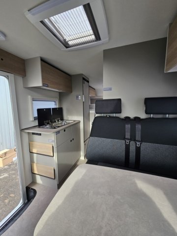 LMC Tracer V670 - Photo 11