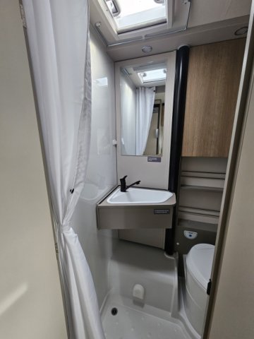 LMC Tracer V670 - Photo 16