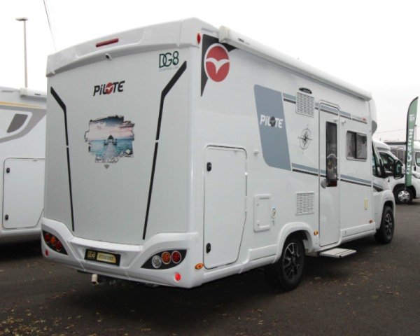 Pilote P 696 D Evidence - Photo 3