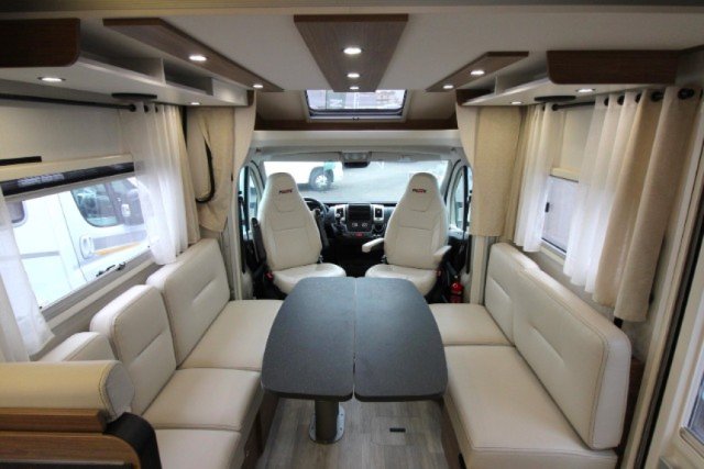 Pilote P 696 D Evidence - Photo 5