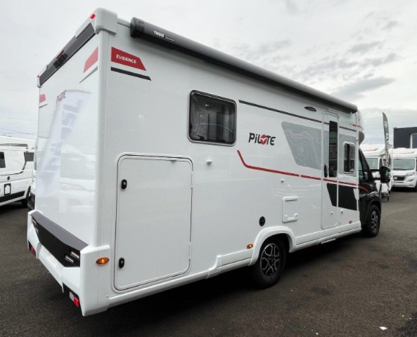 Pilote P 740 FC Evidence - Photo 2