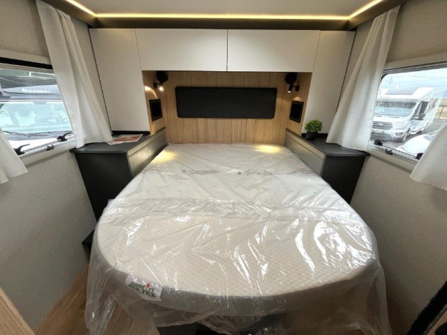 Pilote P 740 FC Evidence - Photo 4