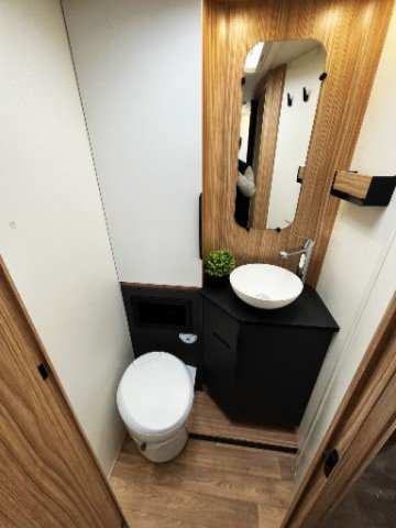 Pilote P 740 FC Evidence - Photo 6