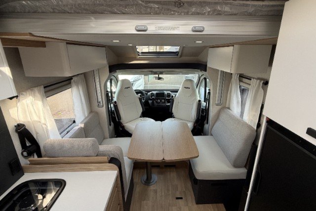 Pilote P 740 FGJ Evidence - Photo 3