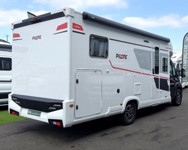 Pilote P 740 FGJ Evidence - Photo 13