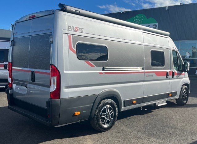 Pilote V 630 J Evidence - Photo 2