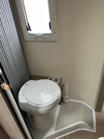 Challenger Genesis 388 EB - Photo 10
