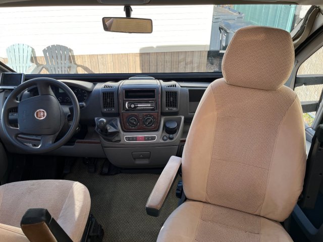 Rapido 7065 + - Photo 5