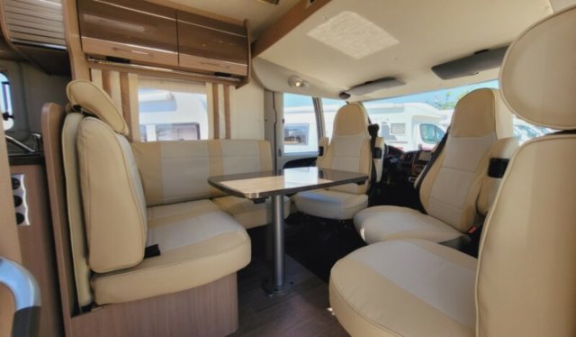 Burstner Aviano I 727 - Photo 2