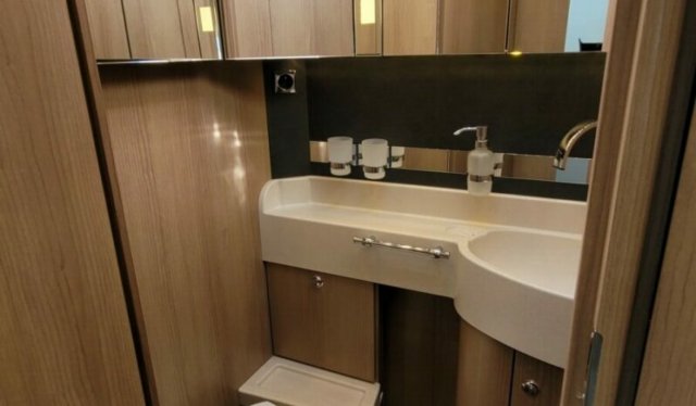 Carthago C-Tourer I 150 QB C Tourer - Photo 6