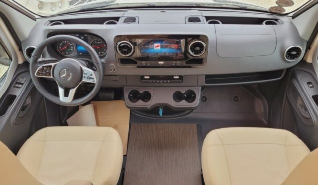 Carthago C-Tourer T 143 LE - Photo 2