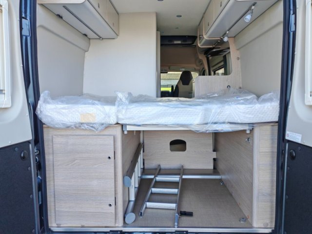 Burstner Campeo C 540 4x4 TOIT RELEVABLE - Photo 5