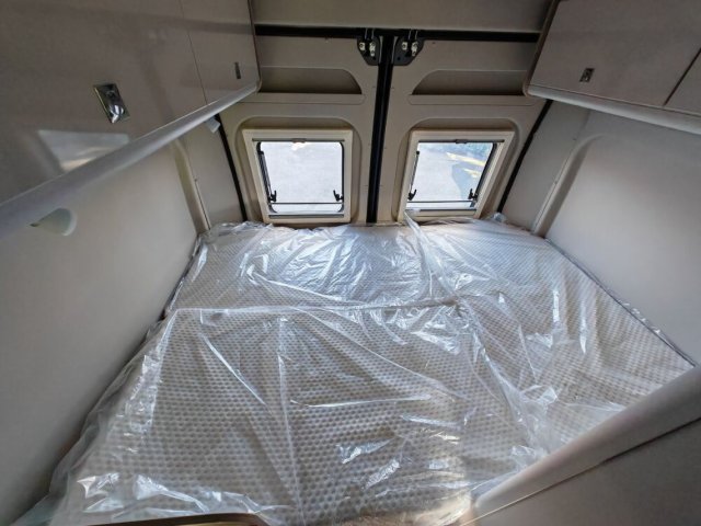 Burstner Campeo C 540 4x4 TOIT RELEVABLE - Photo 10